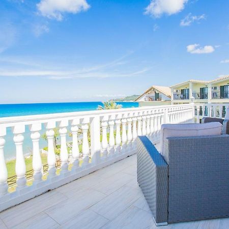 Laura Beach House Аликес Екстериор снимка