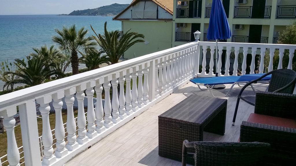 Laura Beach House Аликес Екстериор снимка