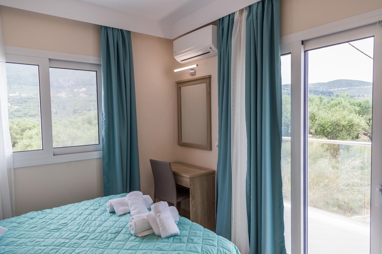 Laura Beach House Аликес Екстериор снимка