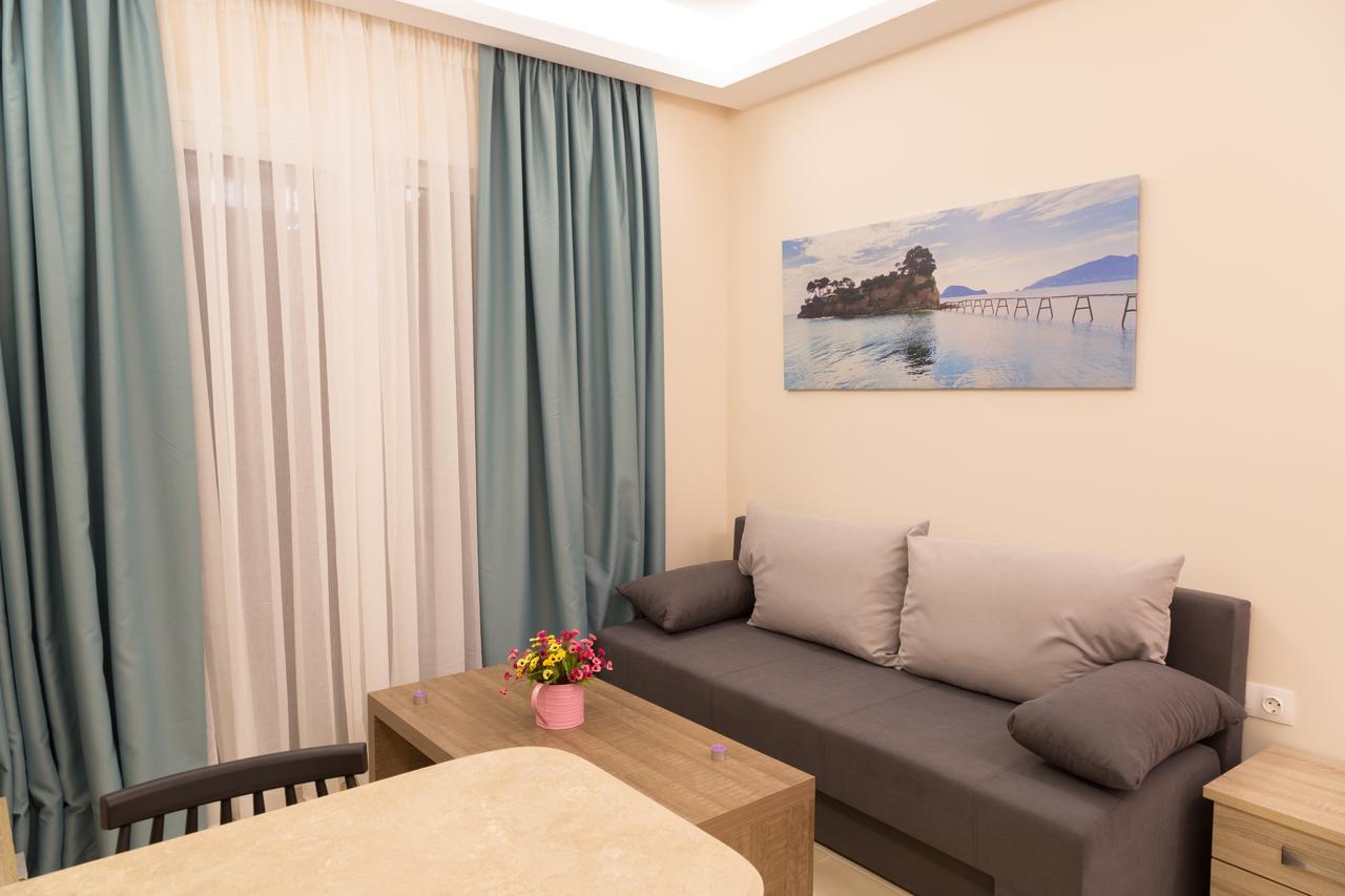 Laura Beach House Аликес Екстериор снимка