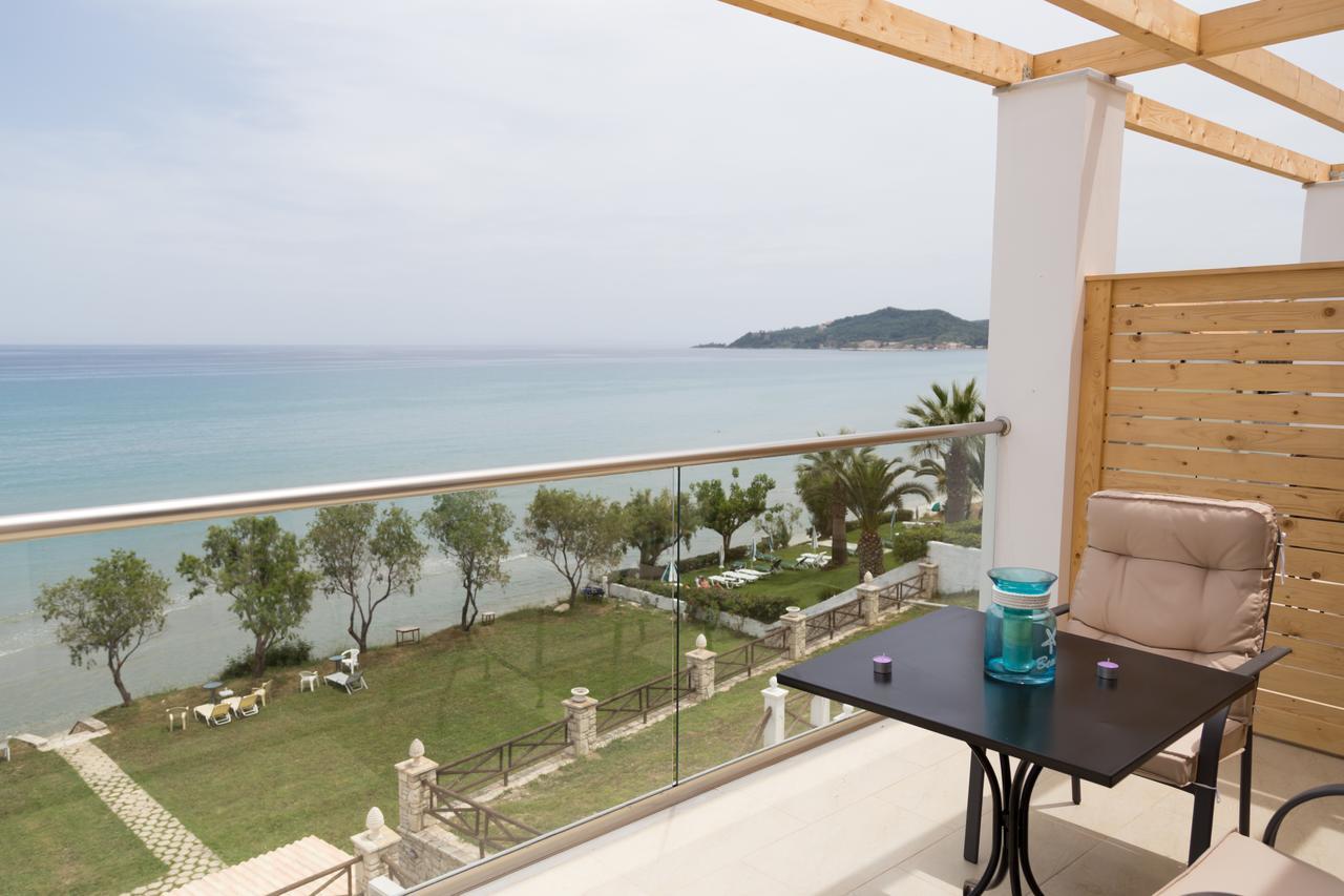 Laura Beach House Аликес Екстериор снимка