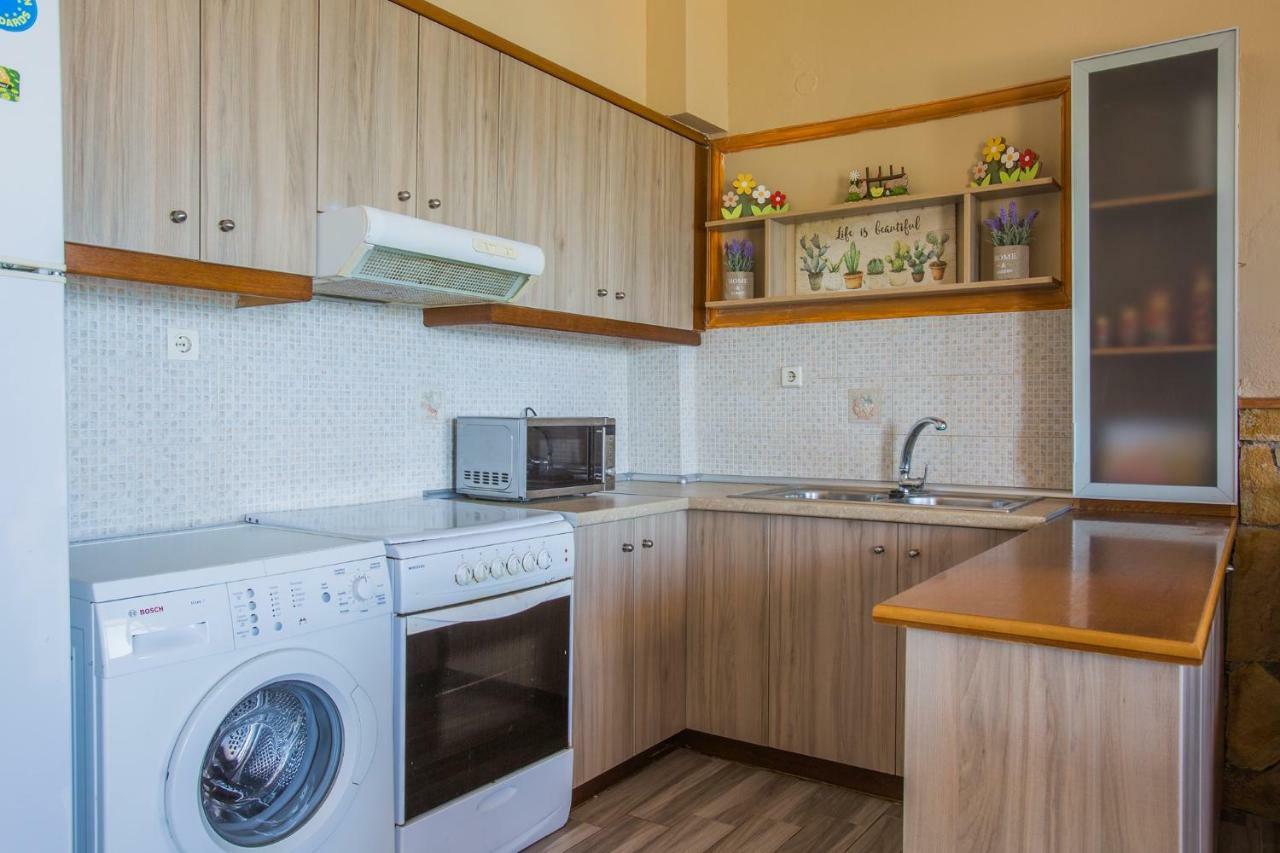 Laura Beach House Аликес Екстериор снимка