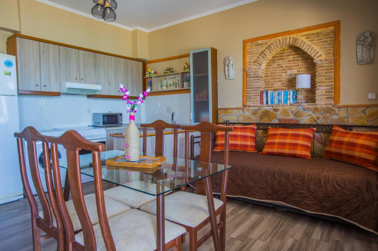Laura Beach House Аликес Екстериор снимка
